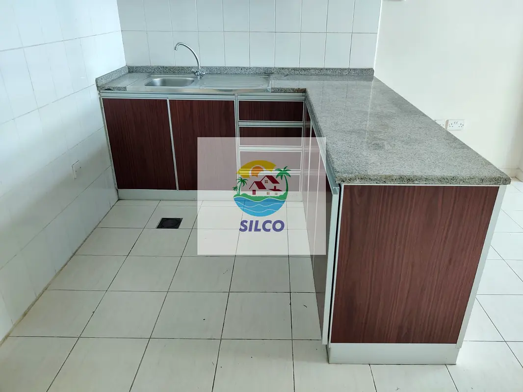 Apartment/Flat Spacious flat in central A/C with tawtheeq