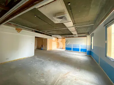 Chiller Free| Ready To Move| Near Metro