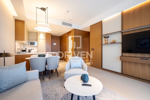 Luxurious And Furnished | Boulevard View