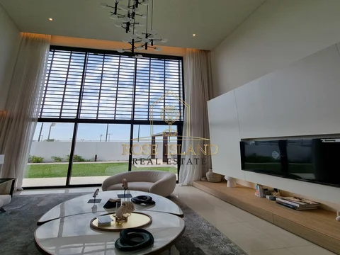 Mesmerising Villa| High Ceiling| Wilds
