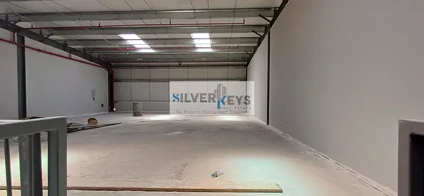 Huge Warehouse | 4762 Sq-ft | With With Mezzanine In Umm Ramool | 45 Kw Power