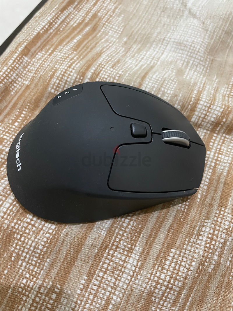 Logitech m720 triathlon mouse with box | dubizzle