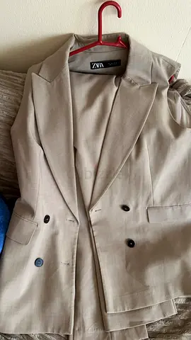 Zara Women Suit BRAND NEW Baig color Size Large