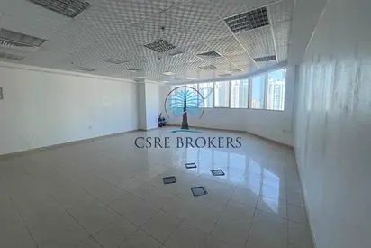 Vacant, Next To Metro, Best Location