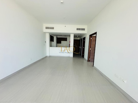 Spacious | 1 Bedroom | Downtown View | Ready To Move | For Rent