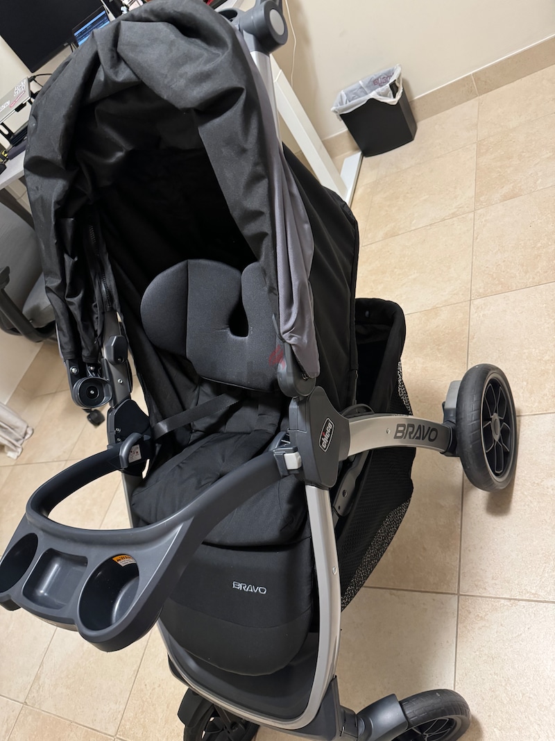 Like New - Chicco Bravo Pram Stroller For Sale 