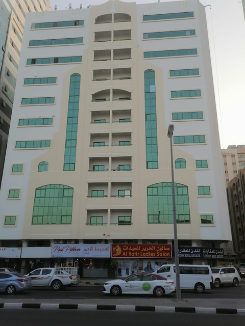 Prime Commercial Space Available: Shop For Rent In Al Qasmia