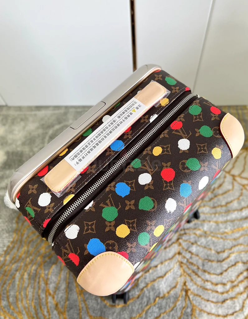 Louis Vuitton LVxYK Horizon 5563233127853569114