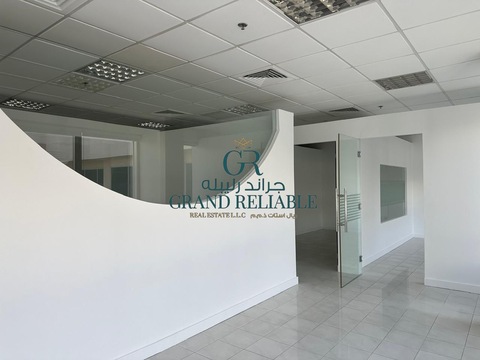 Fitted Office/ready Unit/near To Metro Station