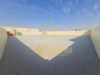 أرض صناعية للإيجار في الصجعة الصناعية