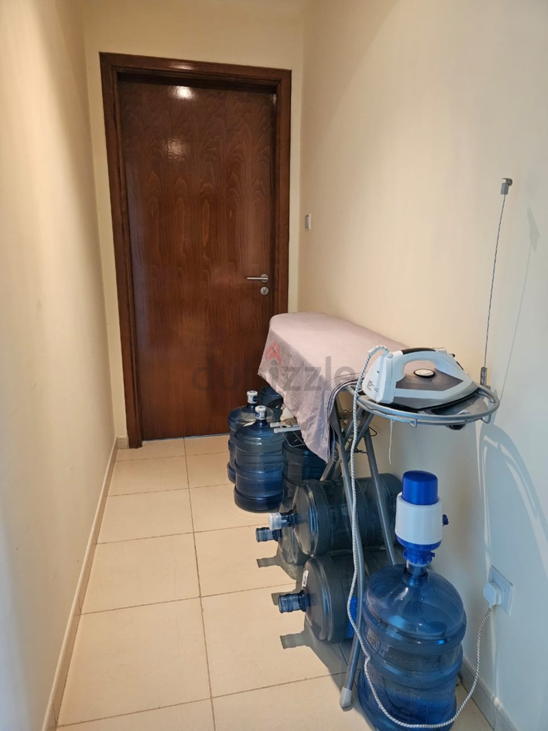 Apartment Flat For Rent: Room Available For Rent In Ajman , Al 