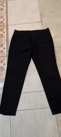 Black pants for women from Zara, size large