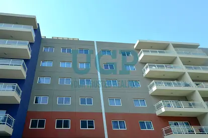 Modern Layout| Family Community| Ready To Move In