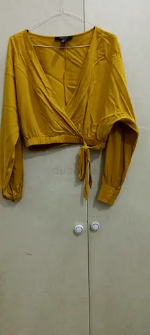 Womens shirt with camel sleeves, size M