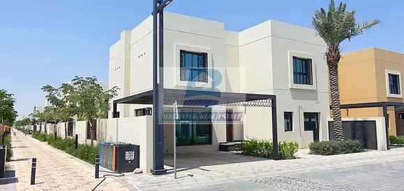 Golden Visa - Free Hold - 1% Monthly Installment - Saving In Electricity Bill - 5 Years Services Ch