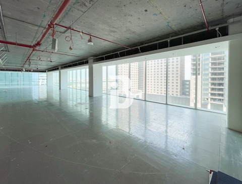 Office Floor | Raised Floor | Direct Metro Access