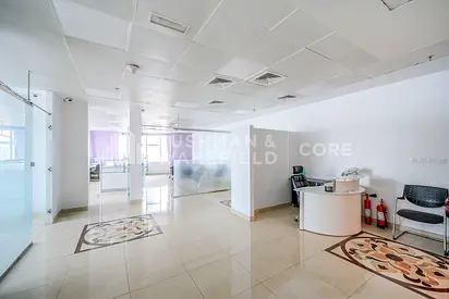 Fully Fitted And Furnished | Pantry | Low Floor