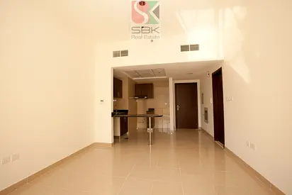 Property for rent in Jumeirah Village Circle (JVC) - Properties rental ...