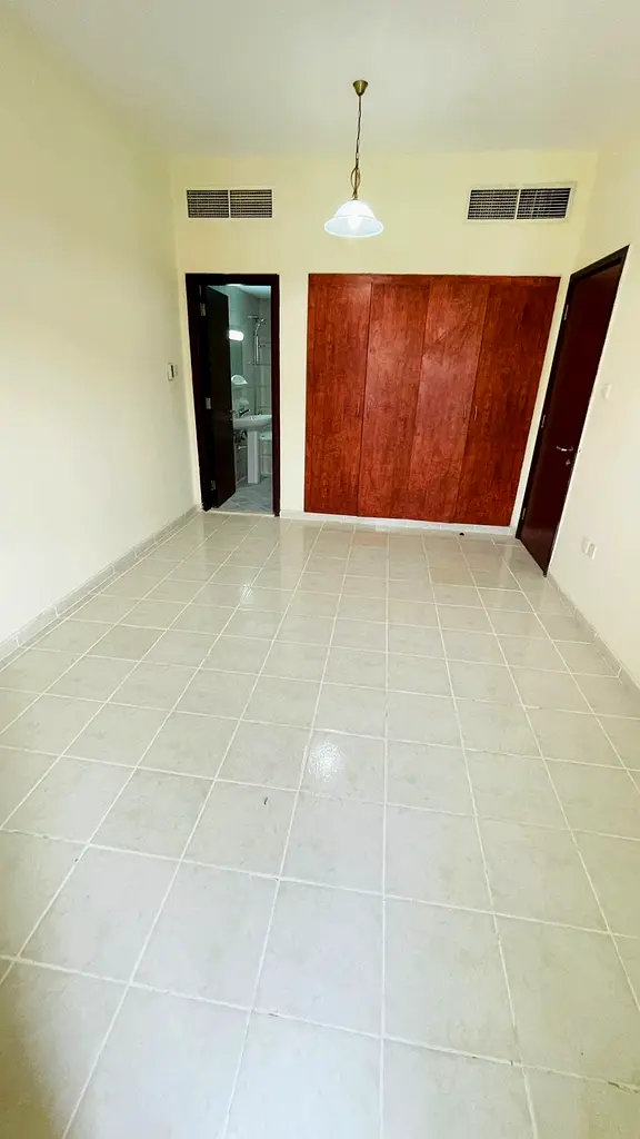 Apartment/Flat FREE MAINTENACE !! LARGE ONE BEDROOM WITH BALCONY FOR RENT IN FRANCE CLUSTER