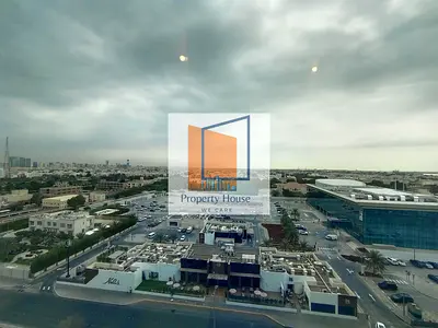 Spacious 4br+m | Impressive View | Vacant