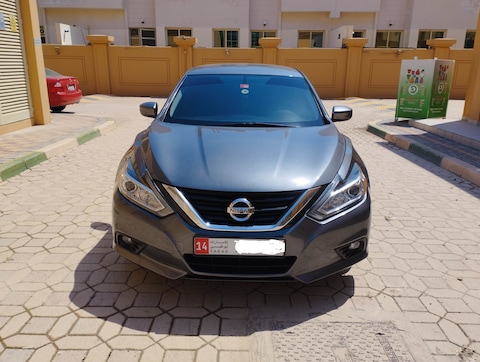 Nissan Altima 2.5 SV 2018 GCC Accident free Original Paint