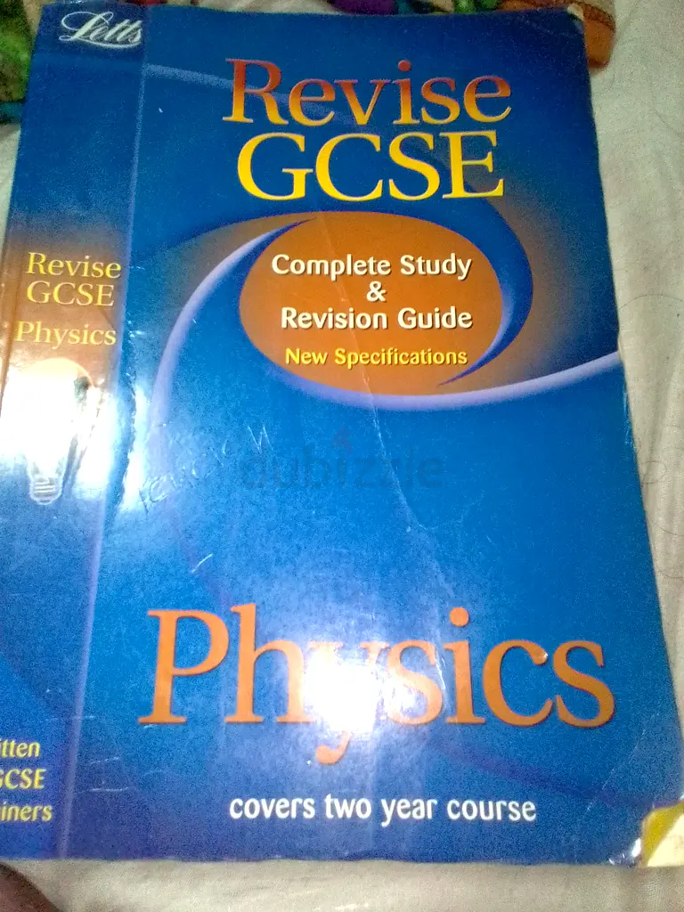 GCSE PHYSICS REVISION TEXTBOOK FOR SALE