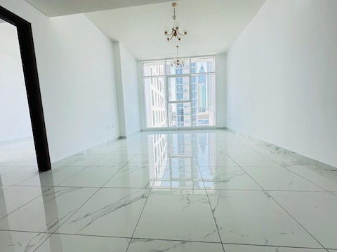 1bhk Apartment Available Whit Beautiful View Near To Metro Station Ready To Move