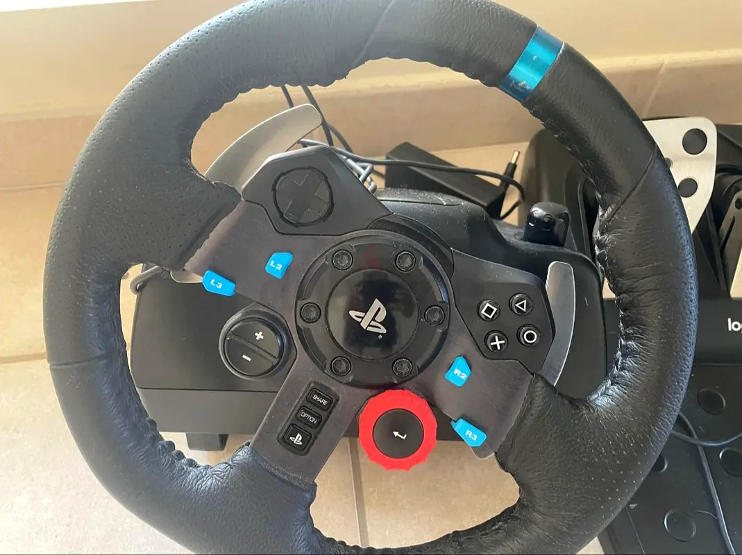 Logitech G29 steering wheel and pedals