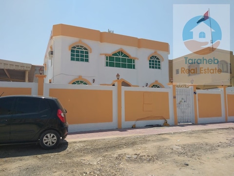 Residential Floor For Rent In Al Mowaihat 3, 55 Thousand In One Payment