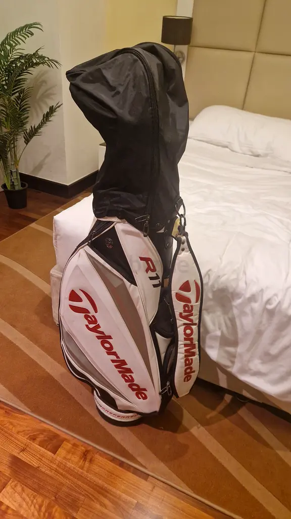 Taylormade Golf Clubs Full Set Tour Bag