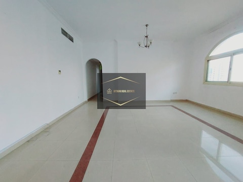Prime Location 2bedroom +2masterrooms With Balcony Close To King Faisal Street In Abu Shagara