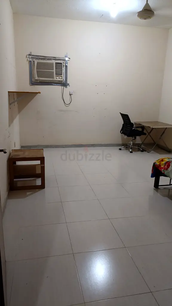 Apartment/Flat for Rent Room for AED 1000 near Abu Shagara park