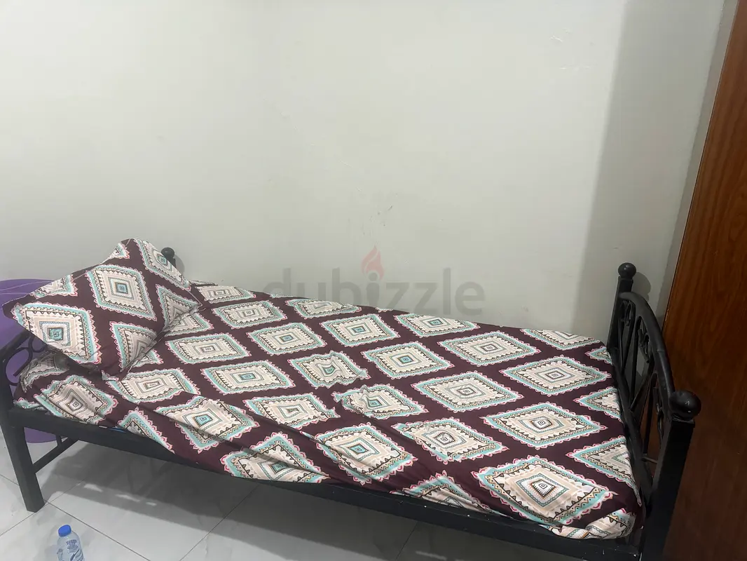 Apartment Bed space for ladies Dubai