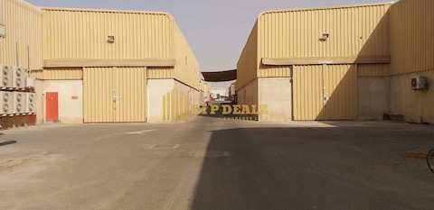 Warehouse Available For Rent In Dubai Investment Park
