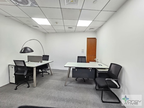 Invest In Your Business Success: Rent Top-notch Office Space In Dubai Today!