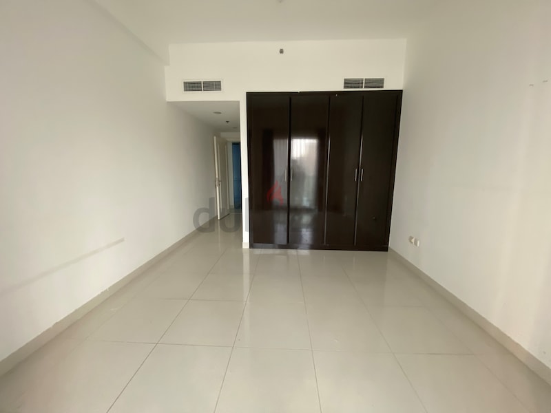 Apartment: One Bedroom in Al Shera Tower , JLT | dubizzle Dubai