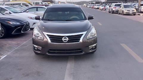 NISSAN ALTIMA 2016 GCC FULL OPTION WITH SUNROOF CROSS CONTROL SYSTEM VERY CLEAN CAR