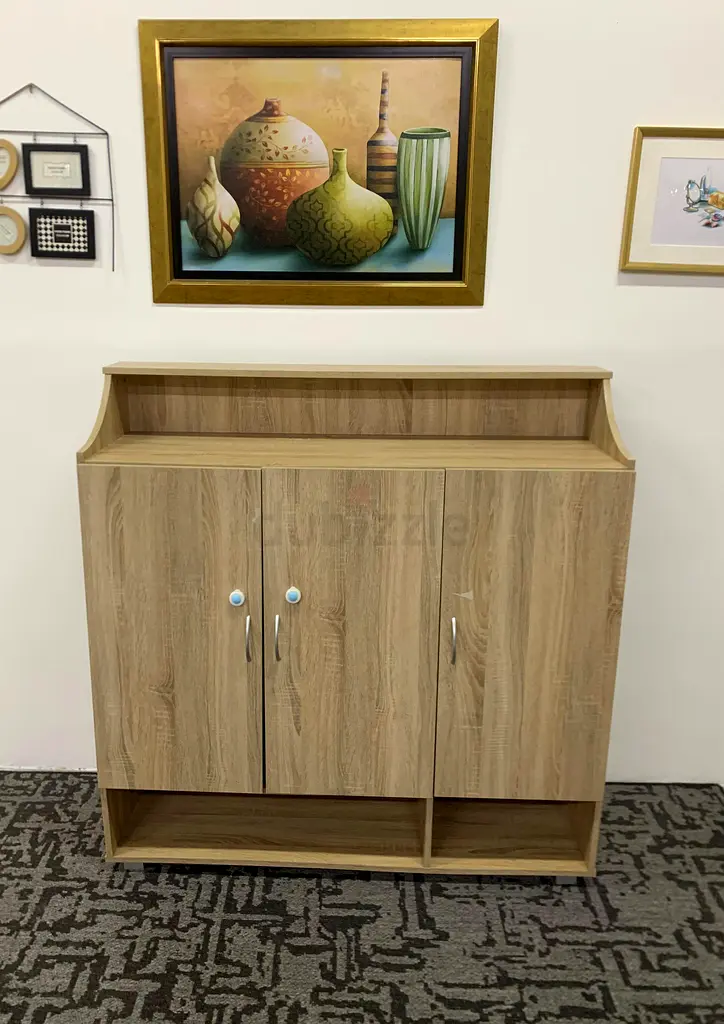 Three door shoe rack