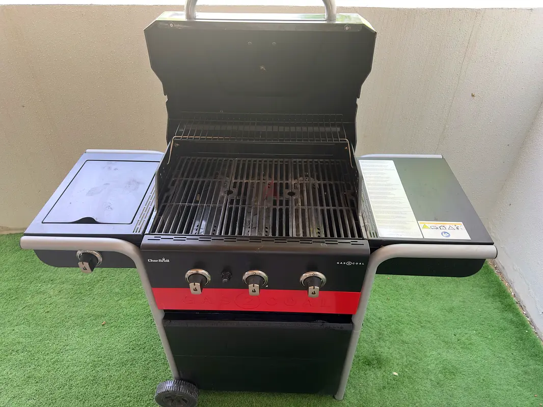 Char Broil Gas2Coal 3Burner Hybrid Grill Side Burner