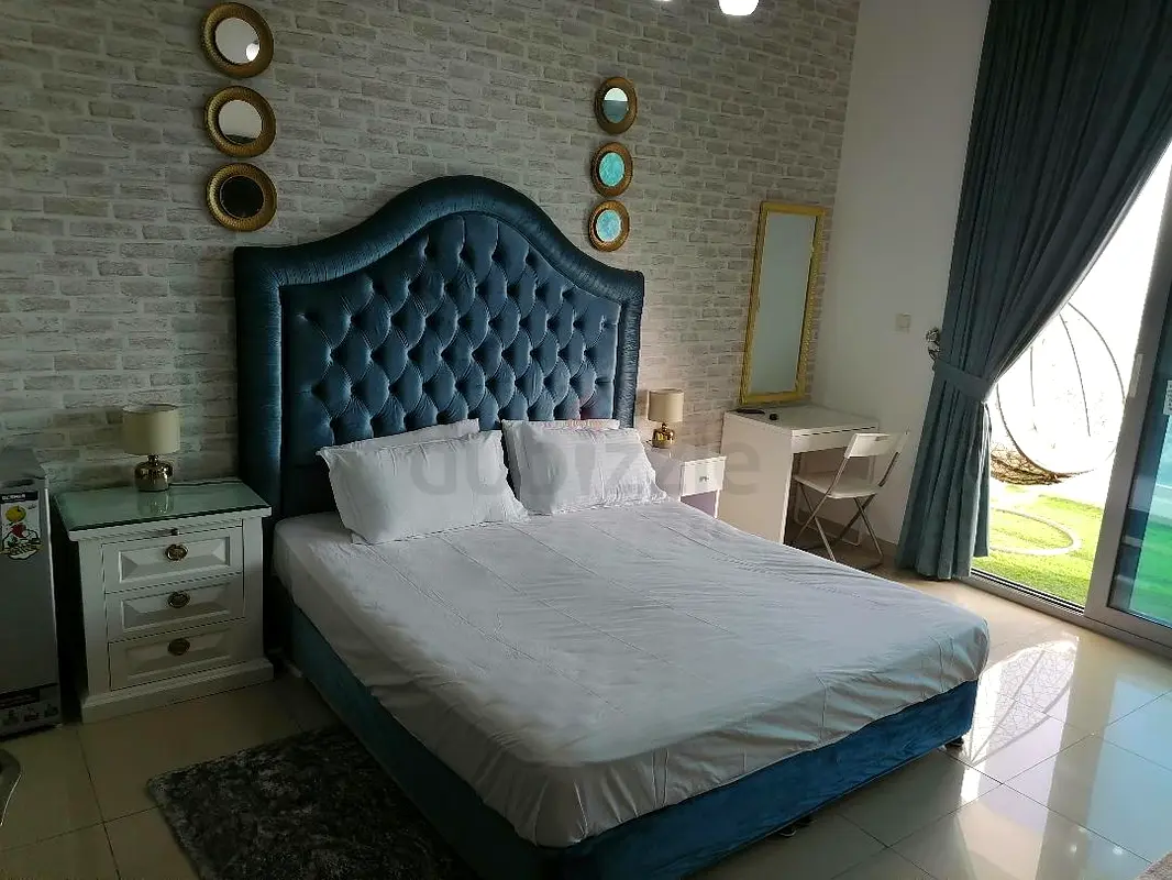 Apartment Dubai marina , Luxury large master bedroom with large