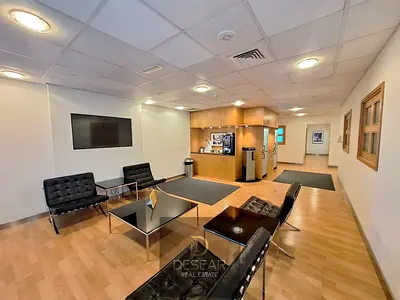 Furnished / Near Metro / Bills Included