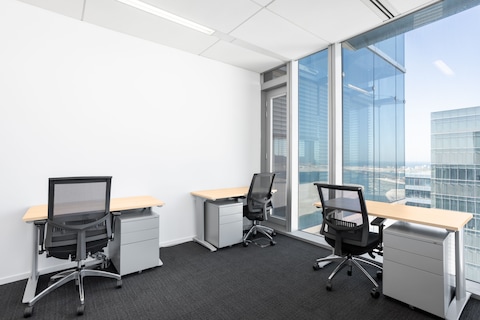 Private Office Space For 3 Persons In Abu Dhabi, Adgm - Al Maqam Tower