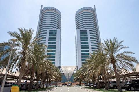 Professional Office Space In Dubai, Bcw - Jafza View 18 & 19 On Fully Flexible Terms