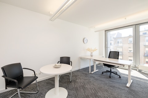 Fully Serviced Private Office Space For You And Your Team In Dubai, Downtown