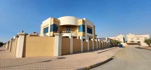 ***4bhk Duplex Villa For Sale Available In Al Eliyash Area***