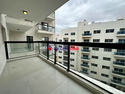 Bright & Spacious L Pool View - Ready To Move - 1 Bedroom With Parking