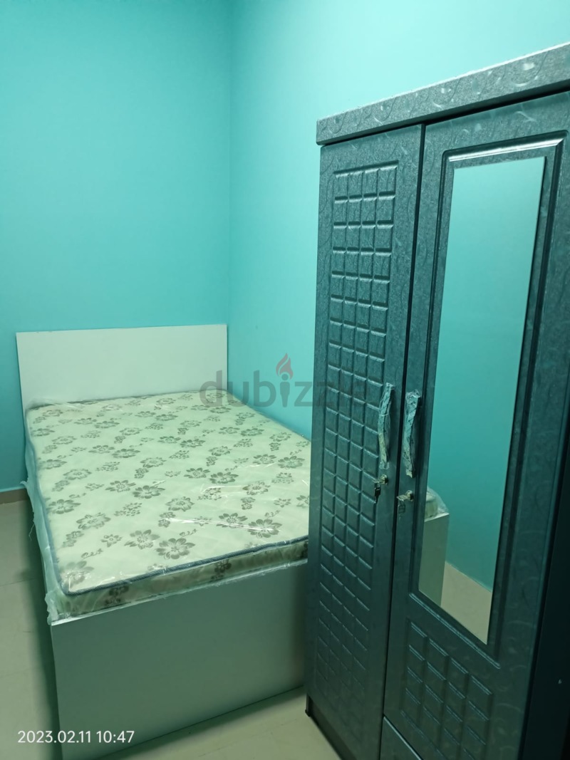 Apartment/Flat for Rent: Satwa couples partition near big Mosque ...