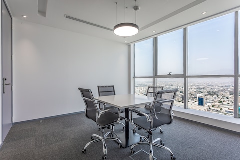 All-inclusive Access To Professional Office Space For 4 Persons In Ras Al Khaimah, Julphar Tower Rak