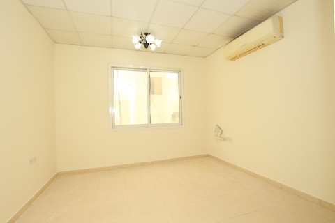 Studi Office Available In Deira Al Murrar