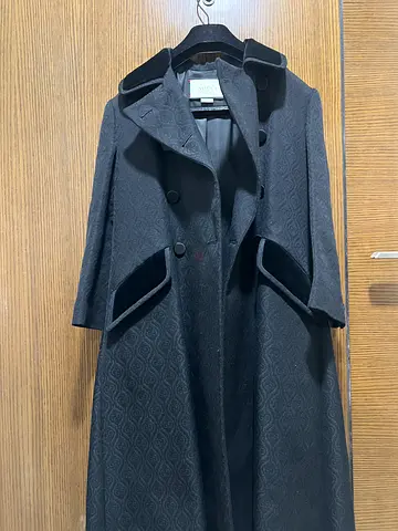 Gucci double breasted blazer size 40